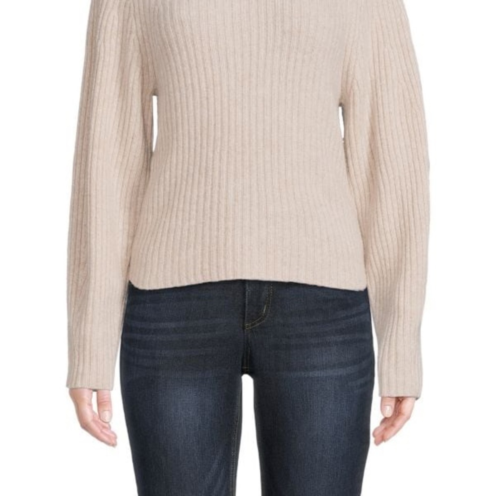 Beautiful! VINCE 2-ply cashmere turtleneck backless sweater. Very sexy!